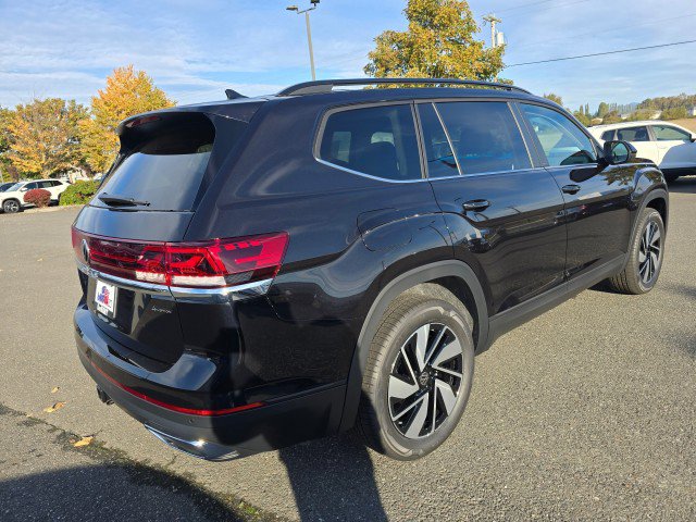New 2026 Volkswagen Atlas SE image 4