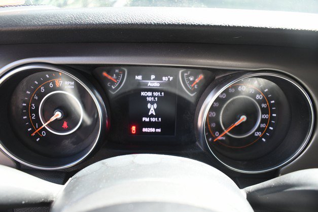 Used 2020 Jeep Gladiator Sport w/ Quick Order Package 24S AWD/4WD image 31
