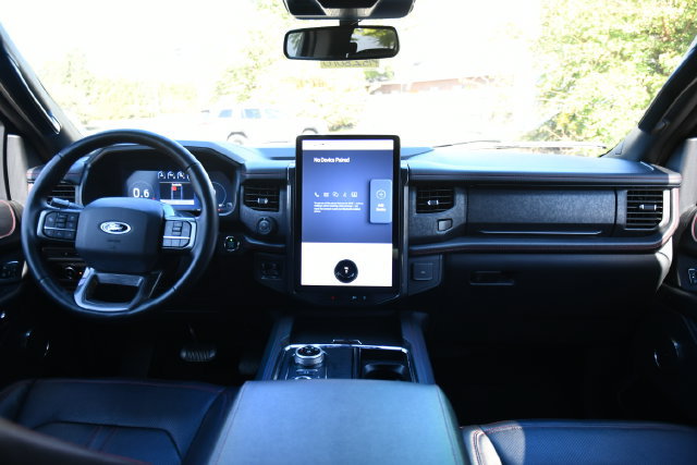 Used 2023 Ford Expedition Limited AWD/4WD image 21