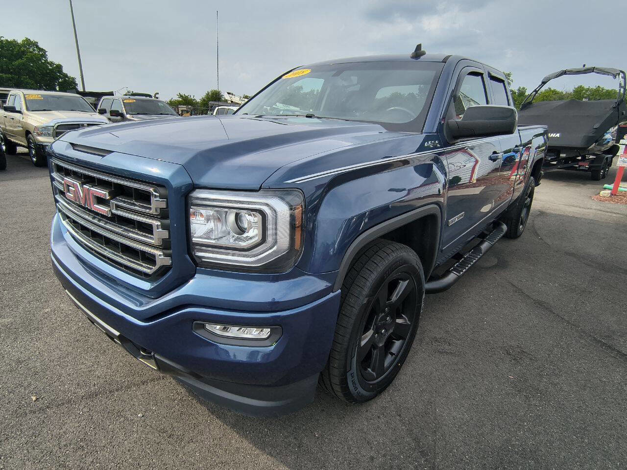 Used 2018 GMC Sierra 1500 4x4 Double Cab w/ Elevation Edition image 2