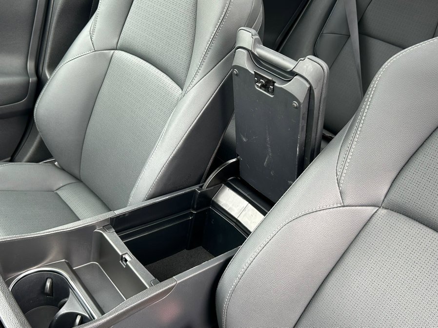 Used 2023 Subaru Solterra AWD image 26