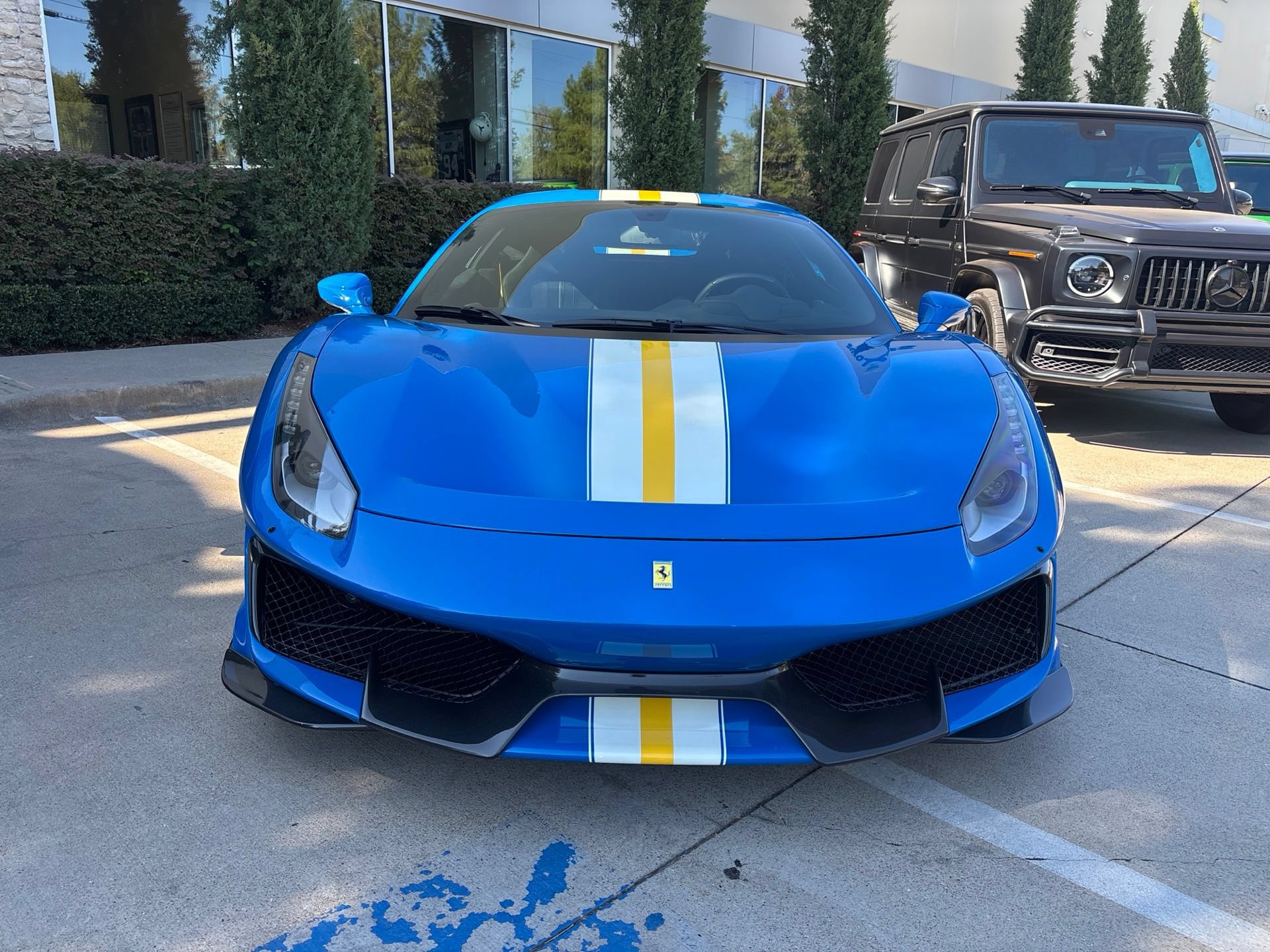 Used 2020 Ferrari 488 Pista Coupe RWD image 3