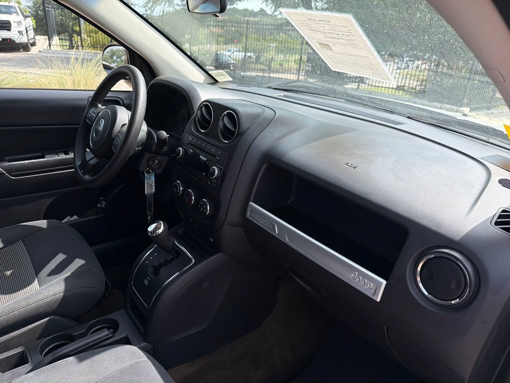 Used 2015 Jeep Compass Sport w/ Power Value Group FWD image 37