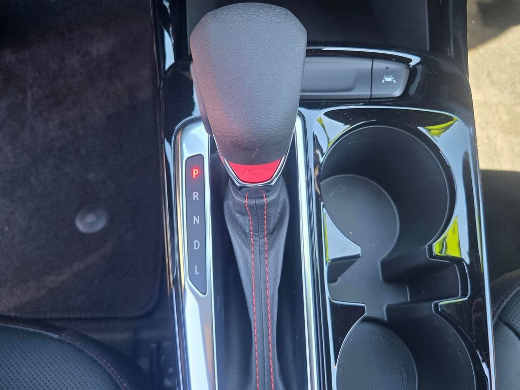 New 2026 Chevrolet Trax RS w/ Driver Confidence Package FWD image 5
