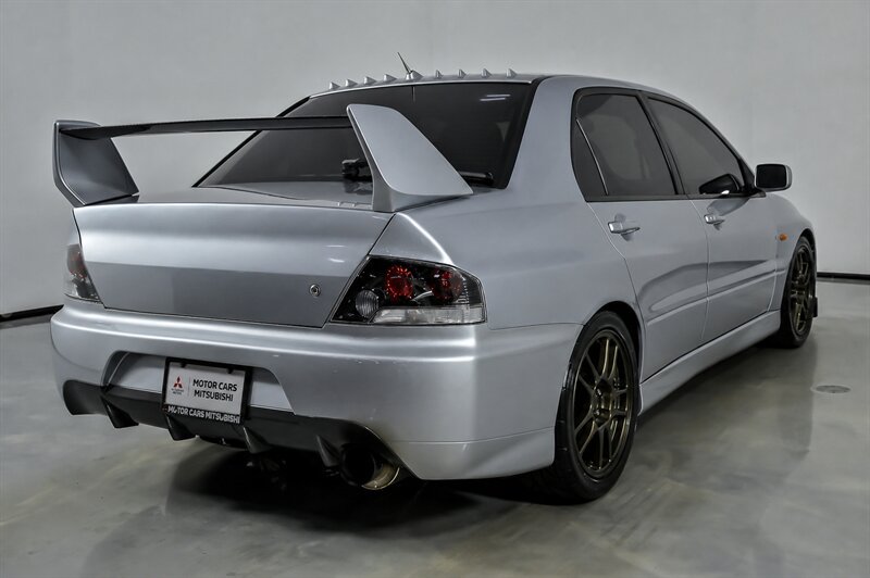 Used 2006 Mitsubishi Lancer Evolution AWD/4WD image 9
