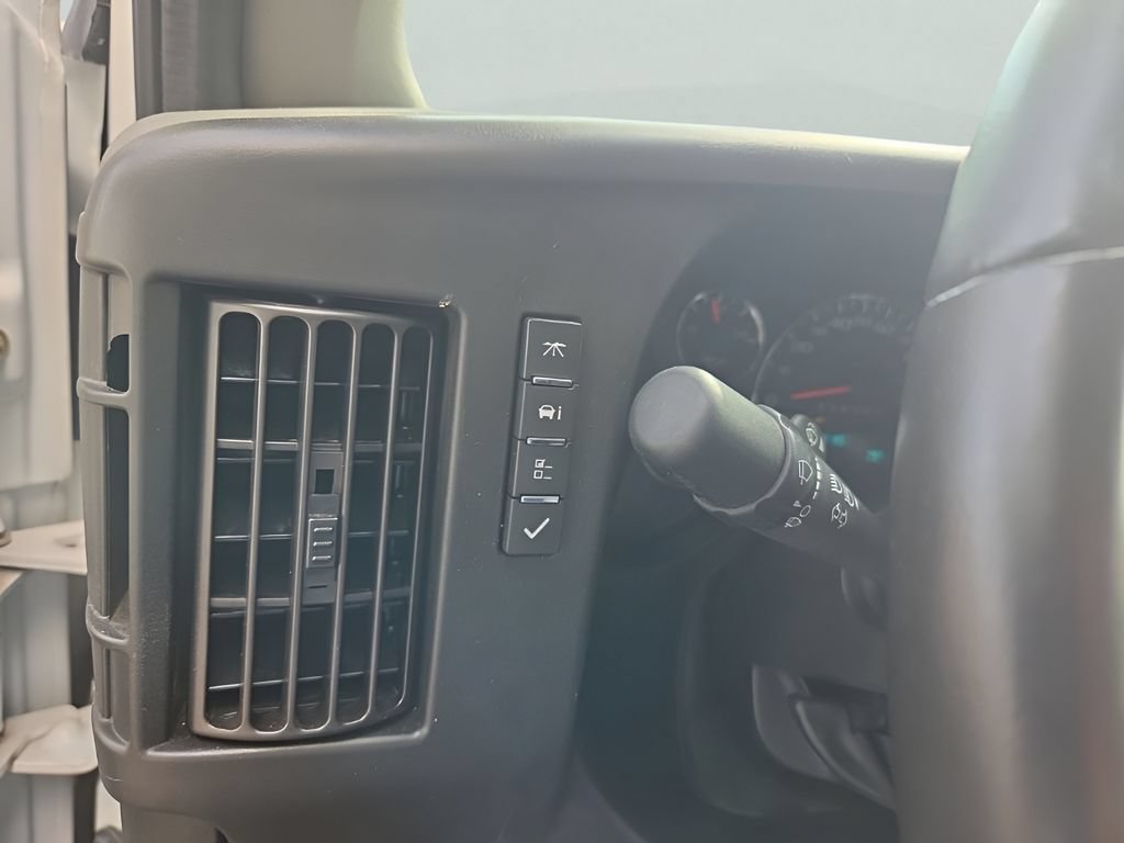 Used 2019 GMC Savana 3500 w/ Power Convenience Package RWD image 16