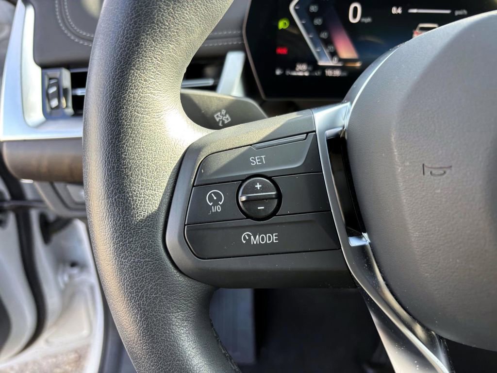 Certified 2025 BMW X1 xDrive28i image 17