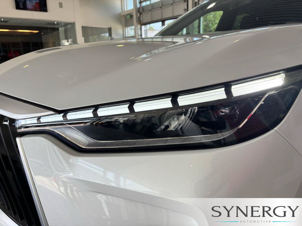 New 2027 INFINITI QX60 Luxe FWD image 10
