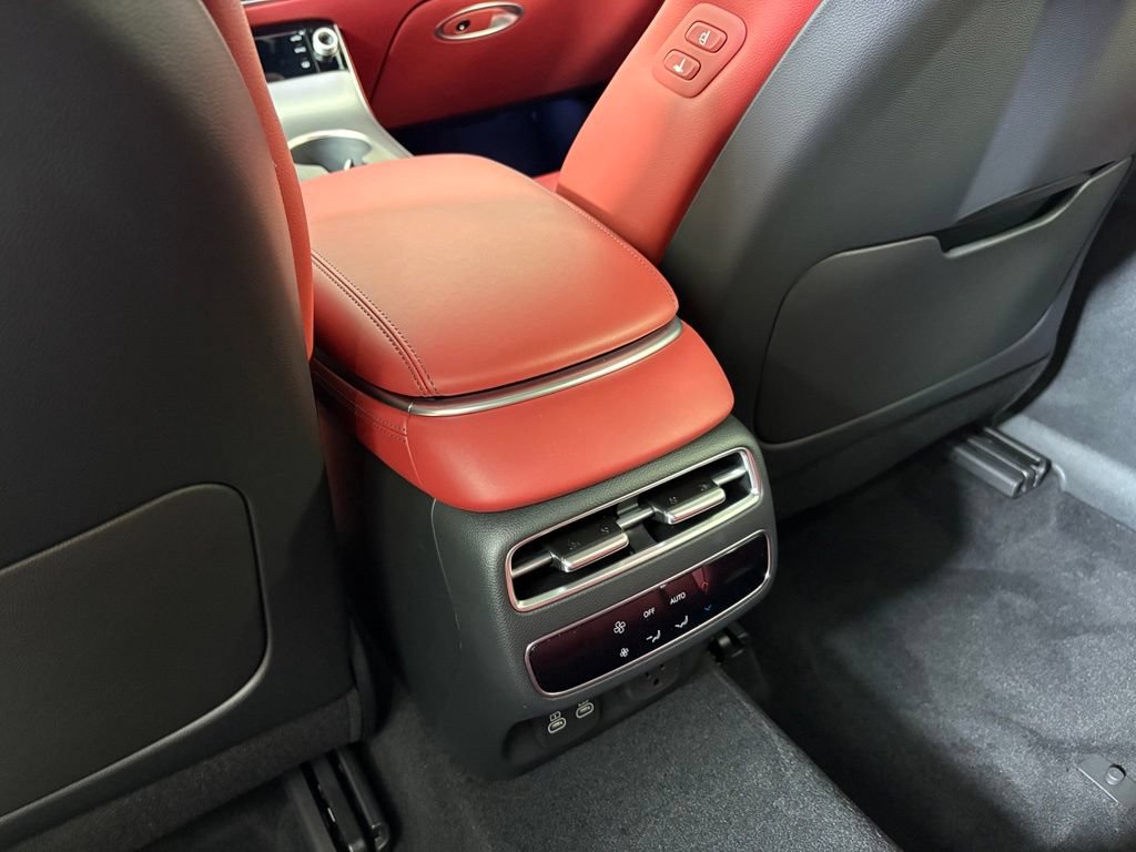 New 2027 Genesis GV70 2.5T Sport Prestige AWD/4WD image 23