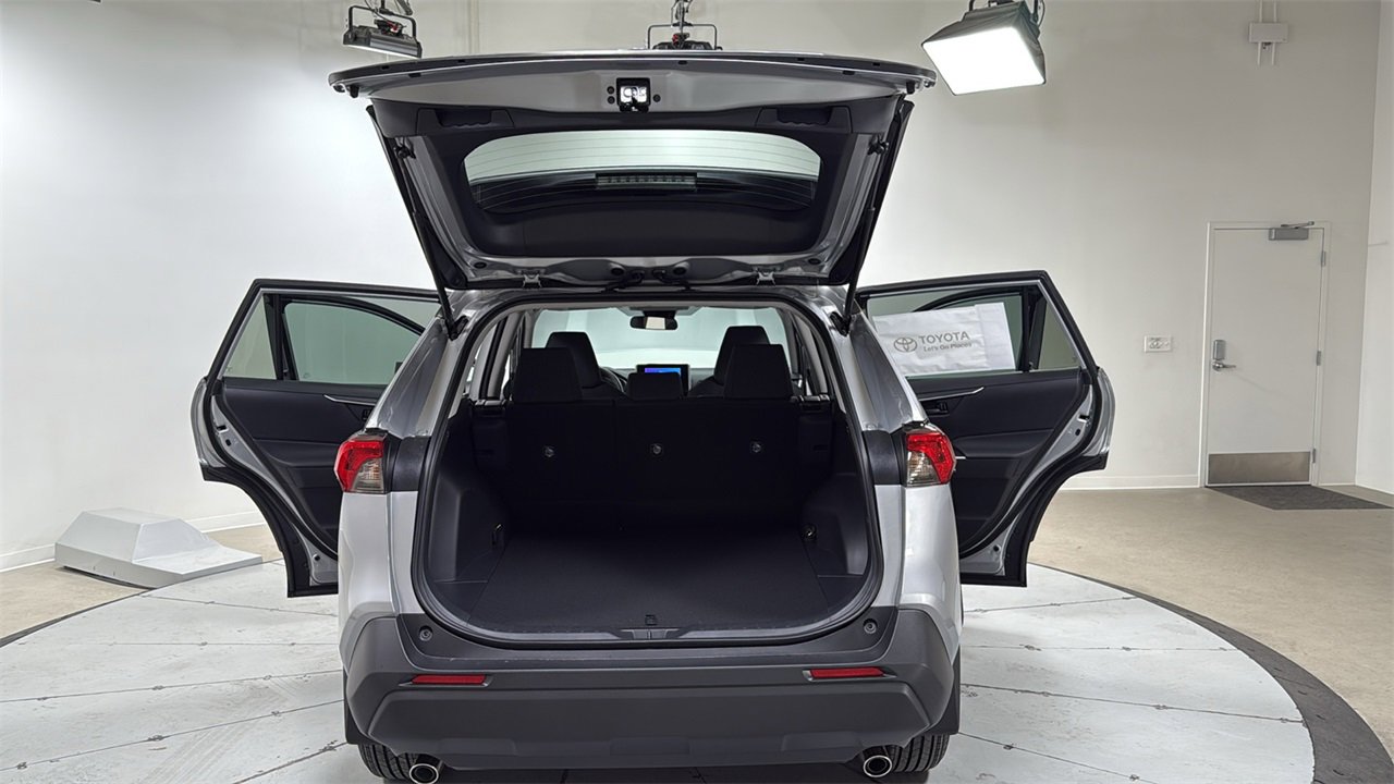 New 2025 Toyota RAV4 LE image 16