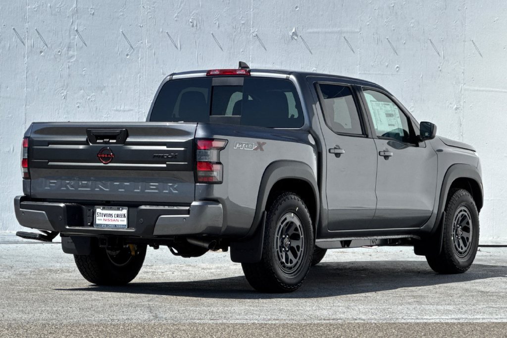 New 2026 Nissan Frontier Pro-X w/ Tow Package RWD image 4