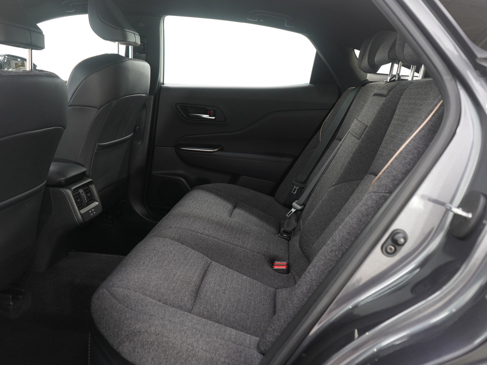 Used 2023 Toyota Crown XLE image 13