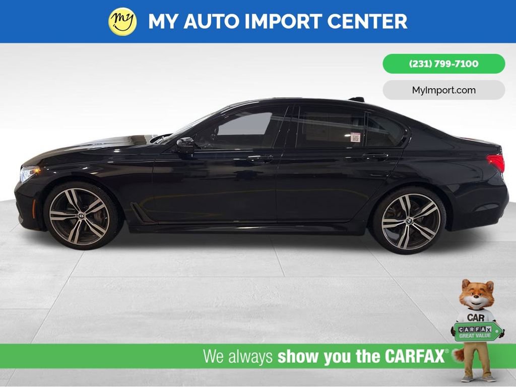 Used 2018 BMW 750i xDrive image 4