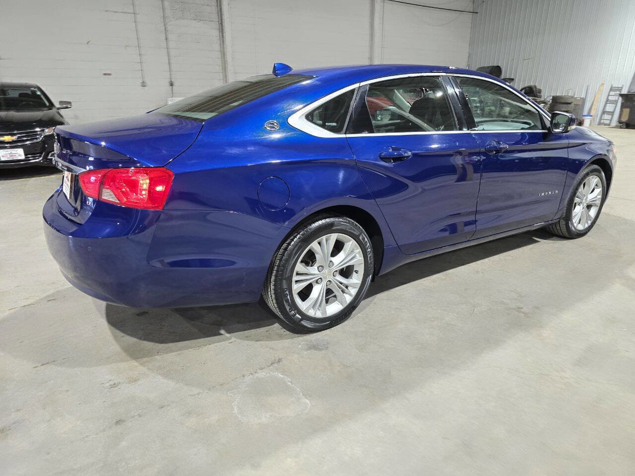 Used 2014 Chevrolet Impala LT w/ Convenience Package image 14