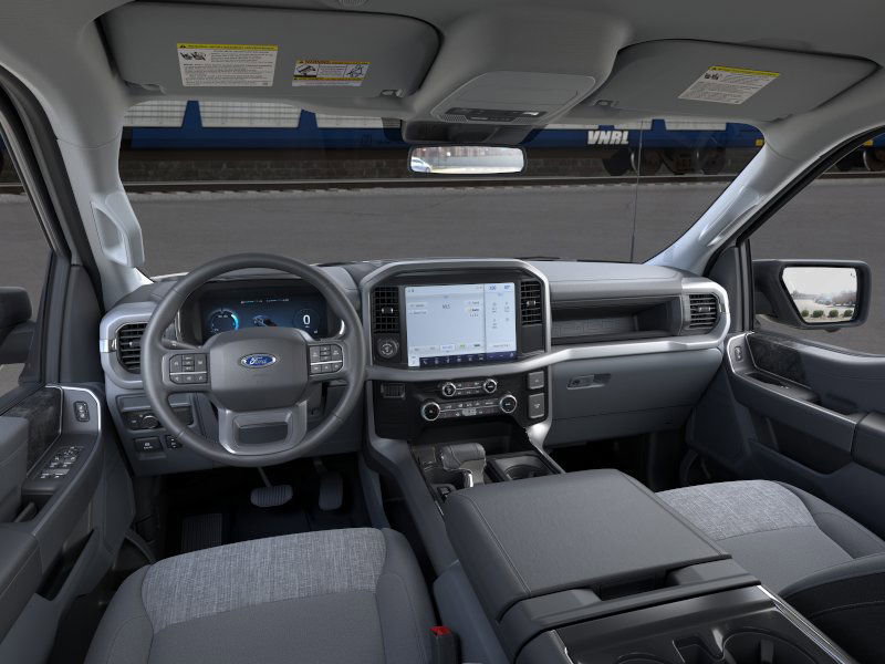 New 2025 Ford F150 Lightning XLT image 9