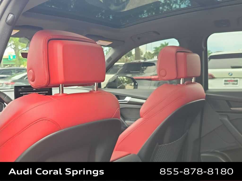 Certified 2023 Audi SQ5 Premium Plus w/ Premium Plus Package AWD/4WD image 20