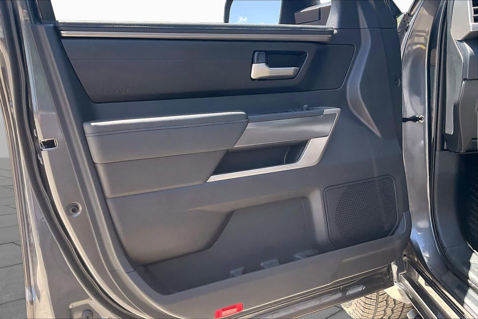 Used 2022 Toyota Tundra SR5 AWD/4WD image 20
