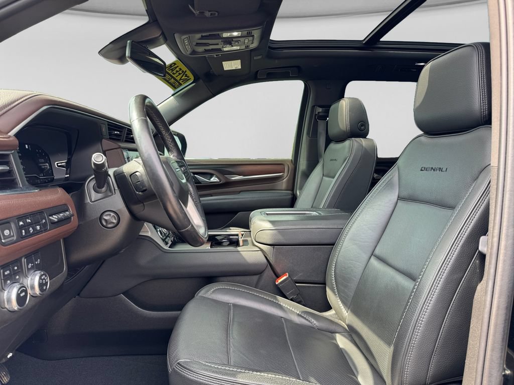 Used 2022 GMC Yukon XL Denali AWD/4WD image 20