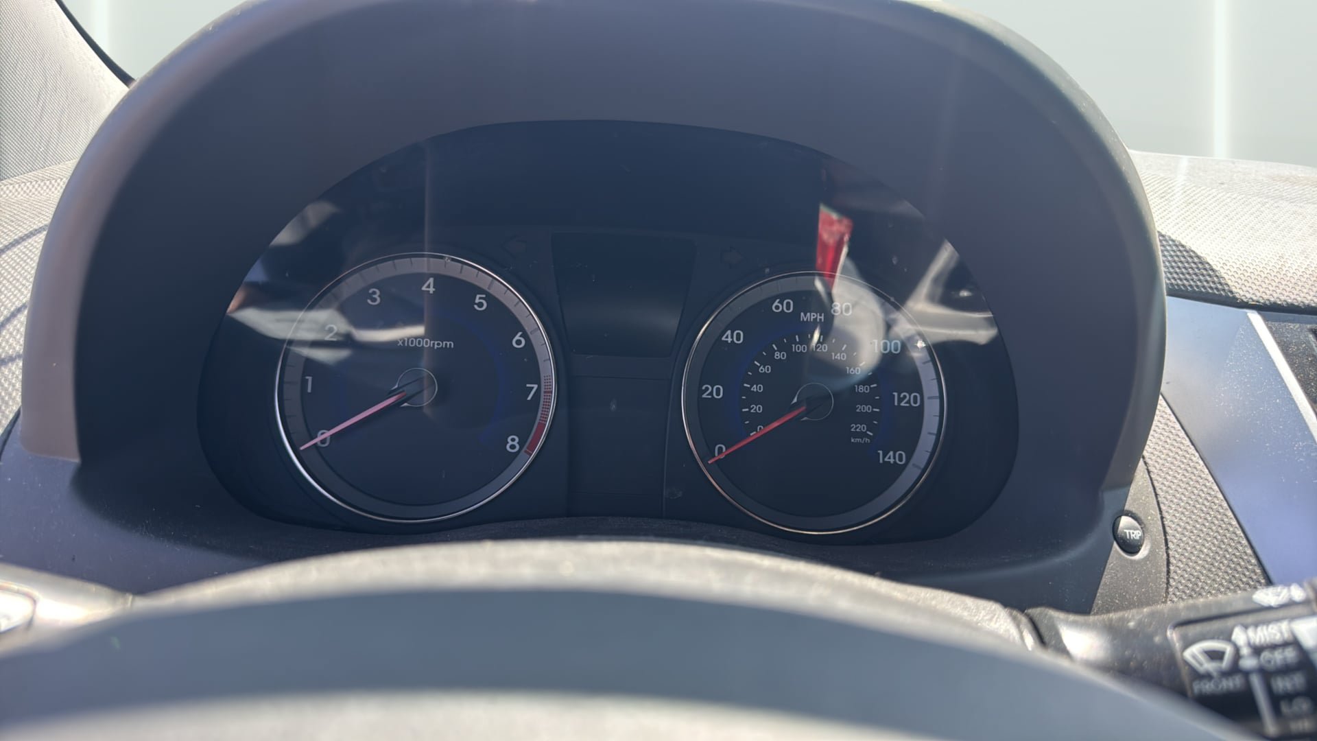 Used 2013 Hyundai Accent SE FWD image 30
