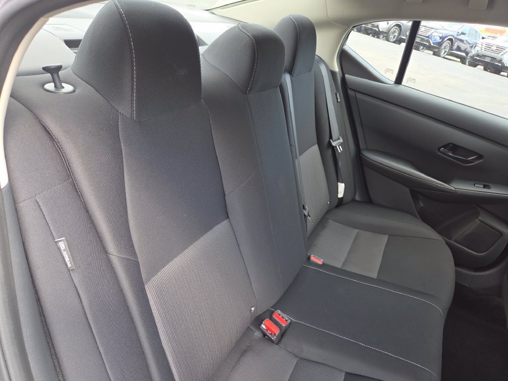 Certified 2025 Nissan Sentra SV FWD image 27