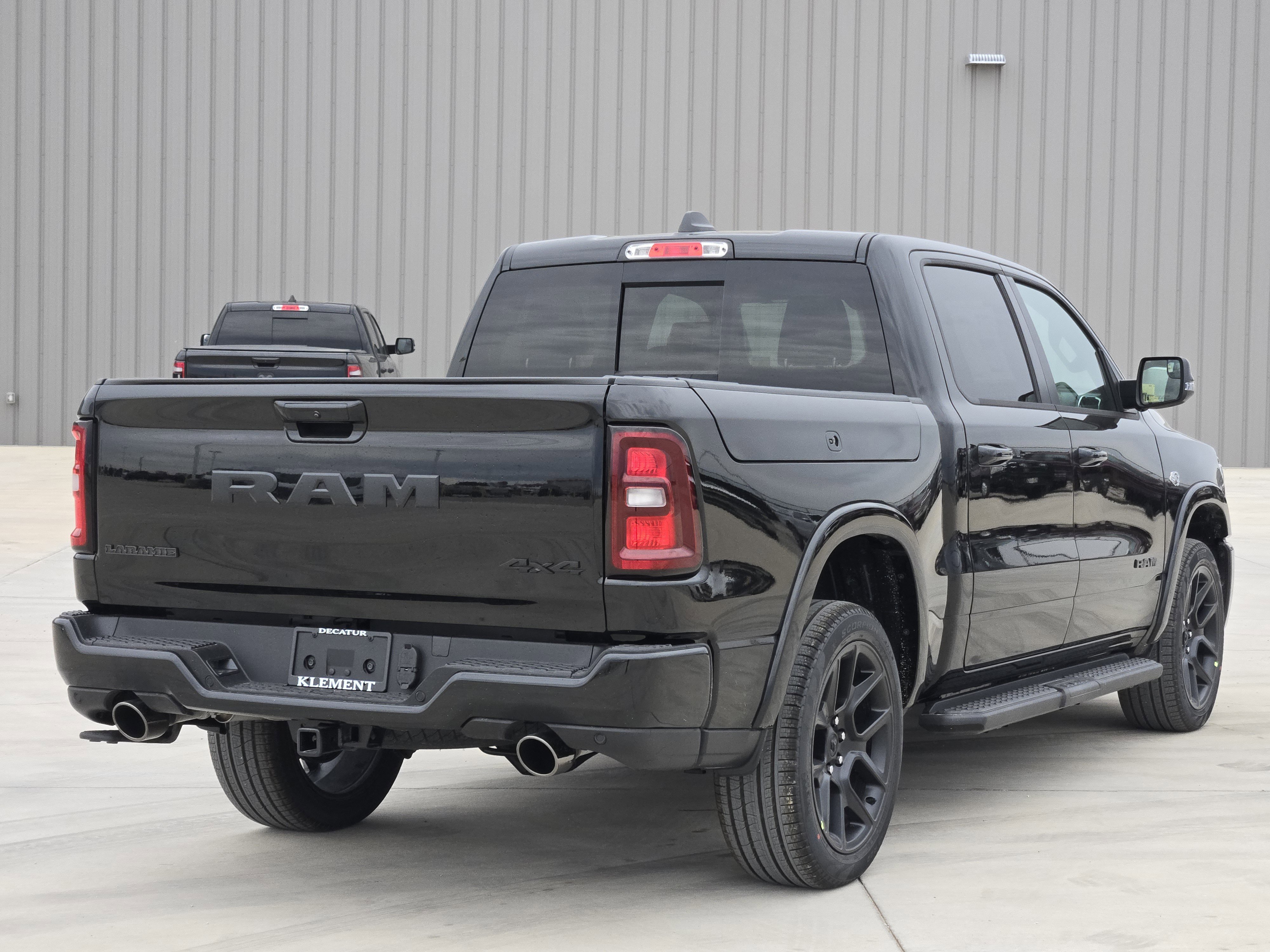 New 2026 RAM 1500 Laramie AWD/4WD image 5