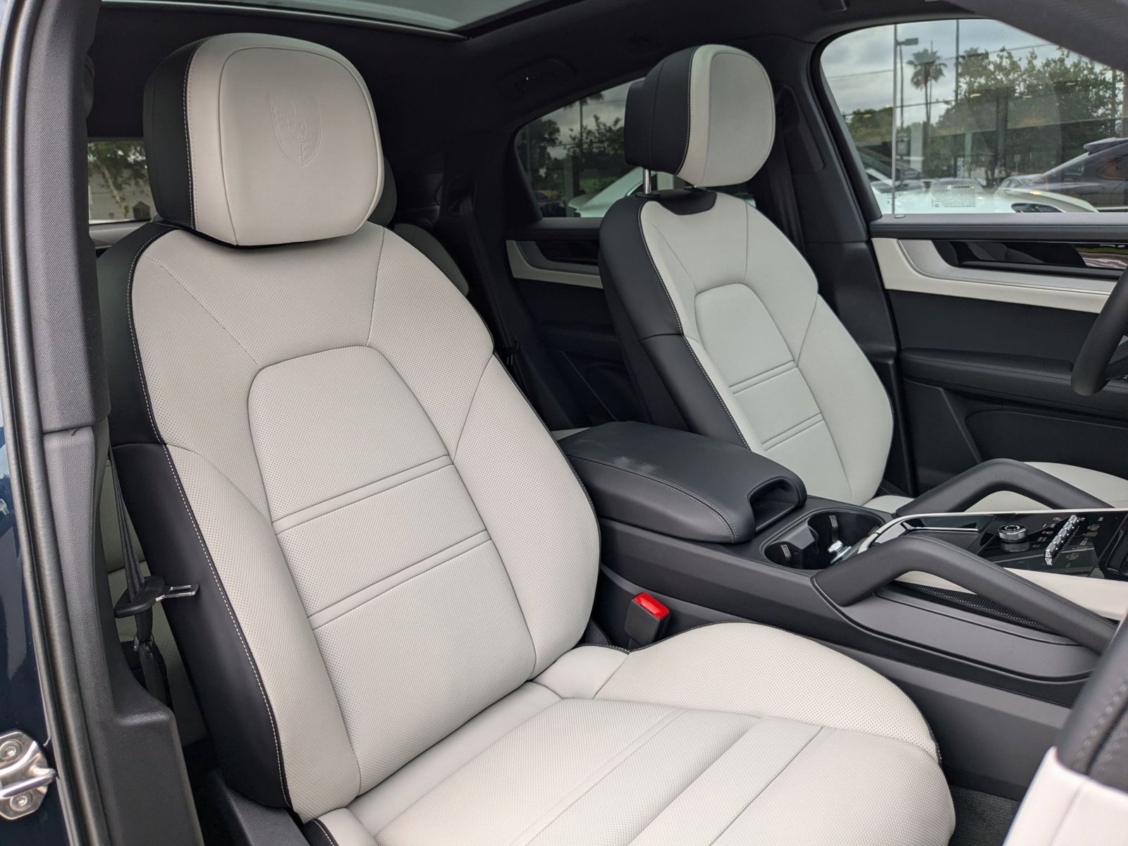 New 2025 Porsche Cayenne S image 26