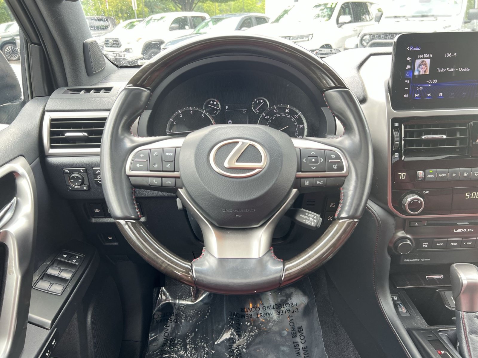 Used 2023 Lexus GX 460 Premium w/ Premium Package AWD/4WD image 16