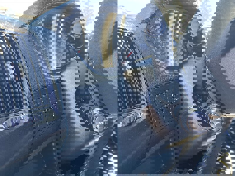 Used 2020 RAM ProMaster 2500 w/ Interior Convenience Group image 13