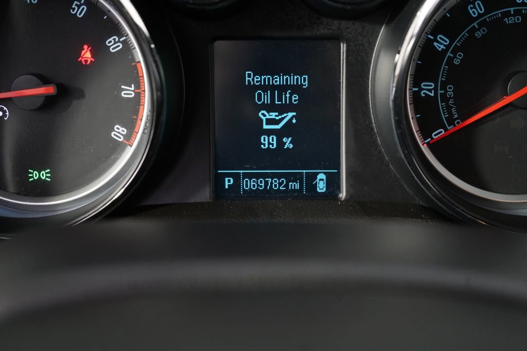 Used 2015 Buick Encore Leather AWD/4WD image 26