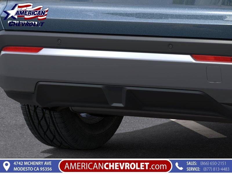 New 2026 Chevrolet Equinox LT w/ Convenience Package II FWD image 16