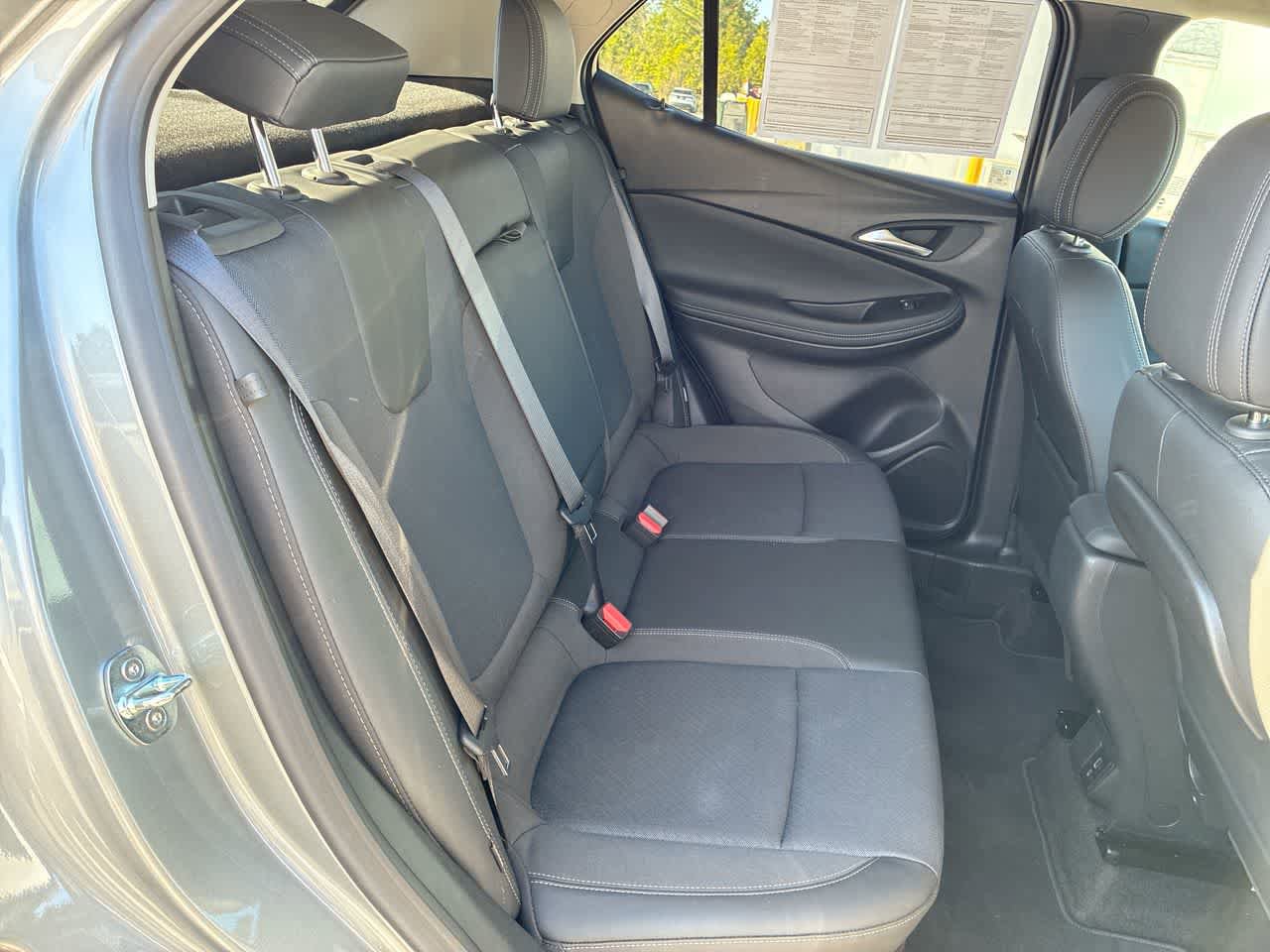 Used 2023 Buick Encore GX Select w/ Sport Touring Package FWD image 25