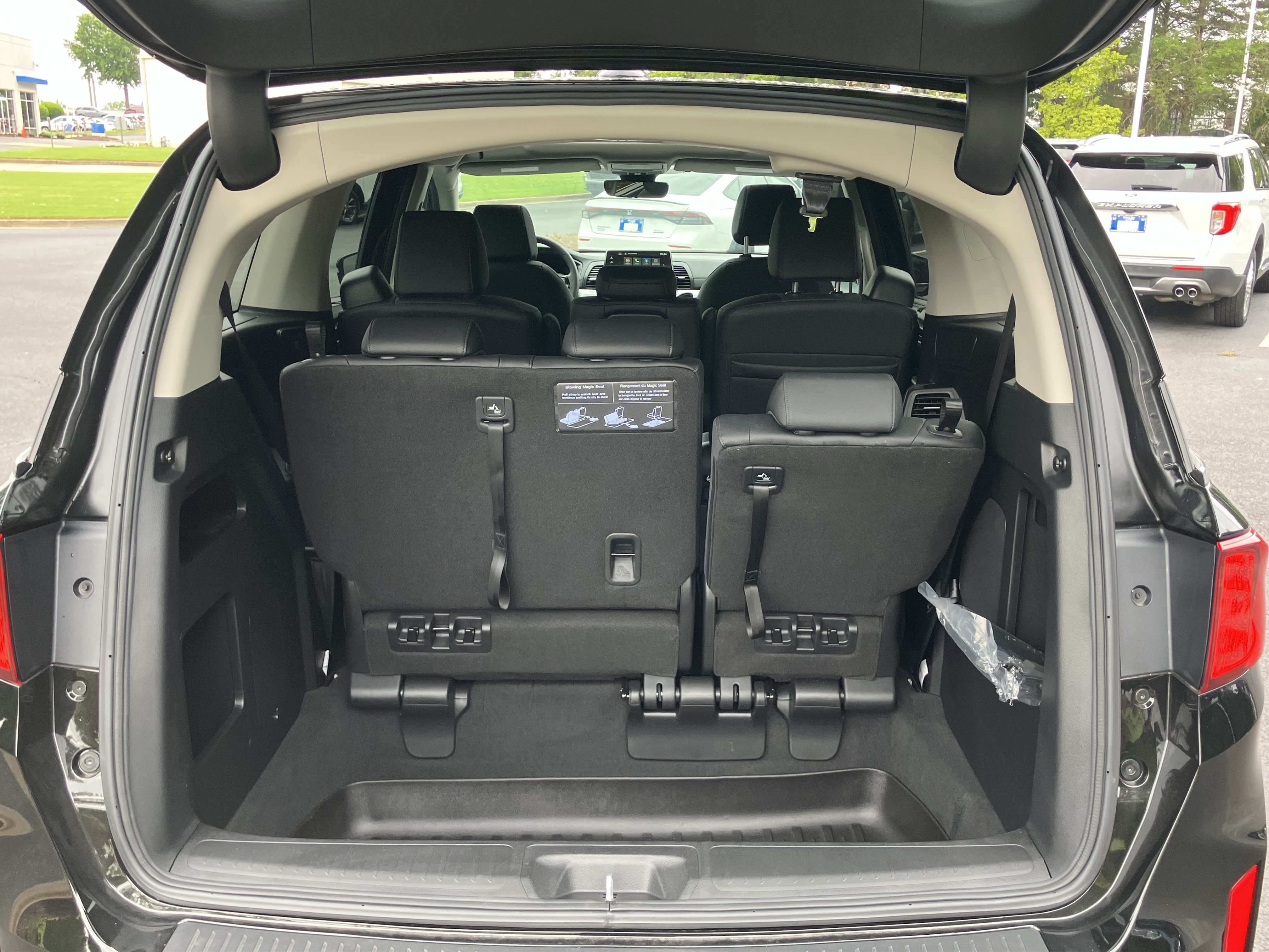 Certified 2026 Honda Odyssey EX-L image 36