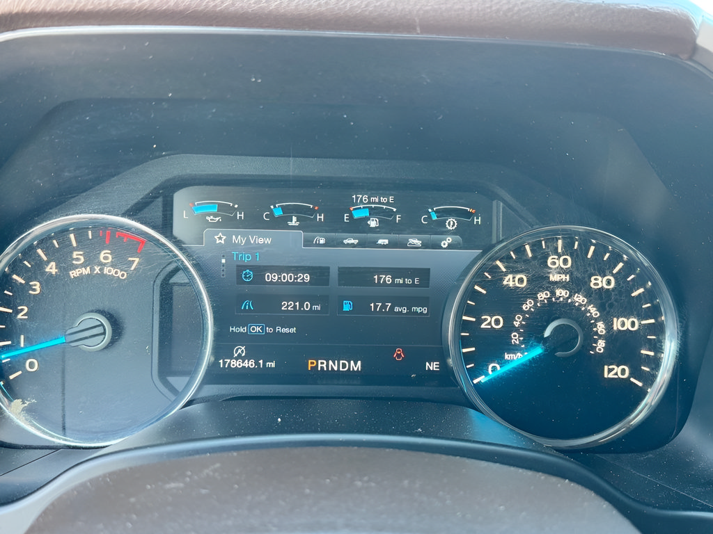 Used 2019 Ford F150 King Ranch w/ Equipment Group 601A Luxury AWD/4WD image 17