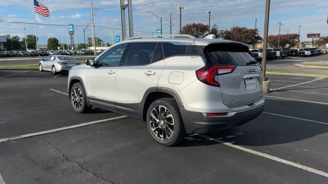 Used 2022 GMC Terrain SLT w/ Infotainment Package II AWD/4WD image 6