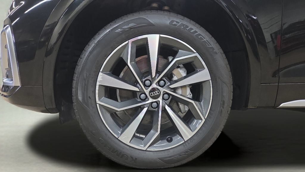 Used 2023 Audi Q5 2.0T Premium Plus AWD/4WD image 29