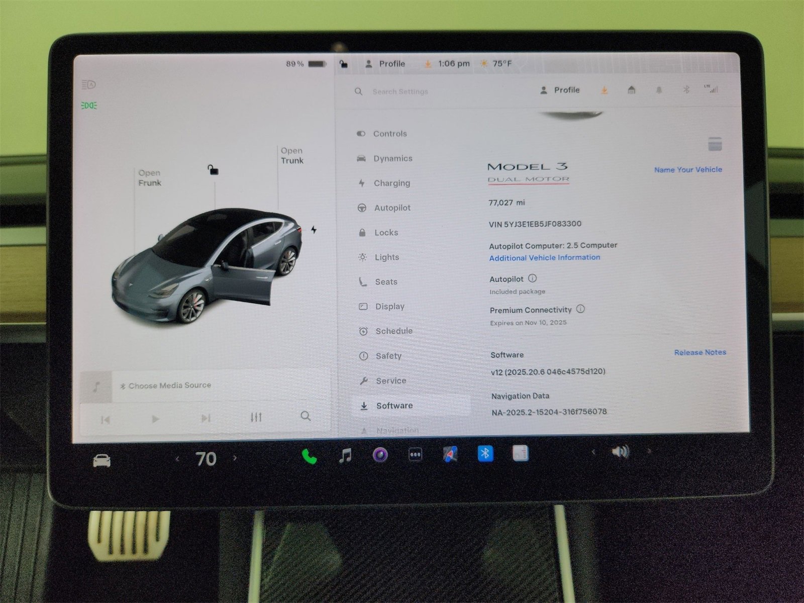 Used 2018 Tesla Model 3 Long Range image 4