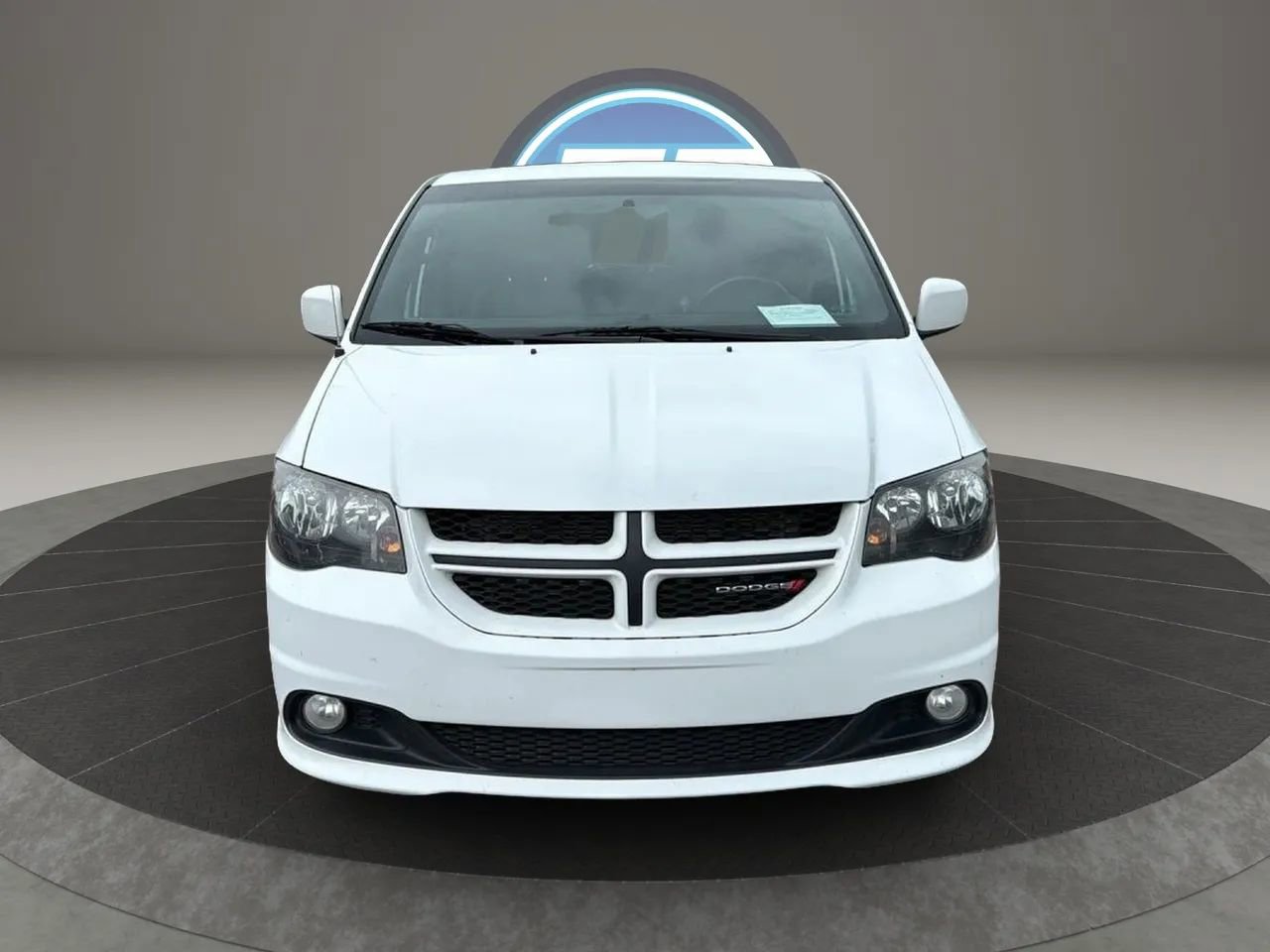 Used 2015 Dodge Grand Caravan R/T FWD image 18