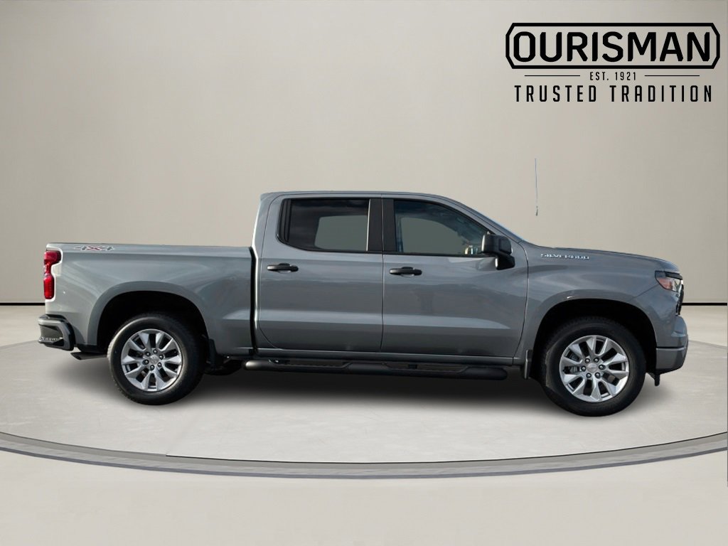 New 2026 Chevrolet Silverado 1500 Custom image 3