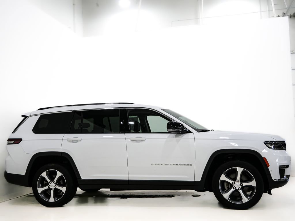 Used 2023 Jeep Grand Cherokee L Limited w/ Luxury Tech Group II AWD/4WD image 5
