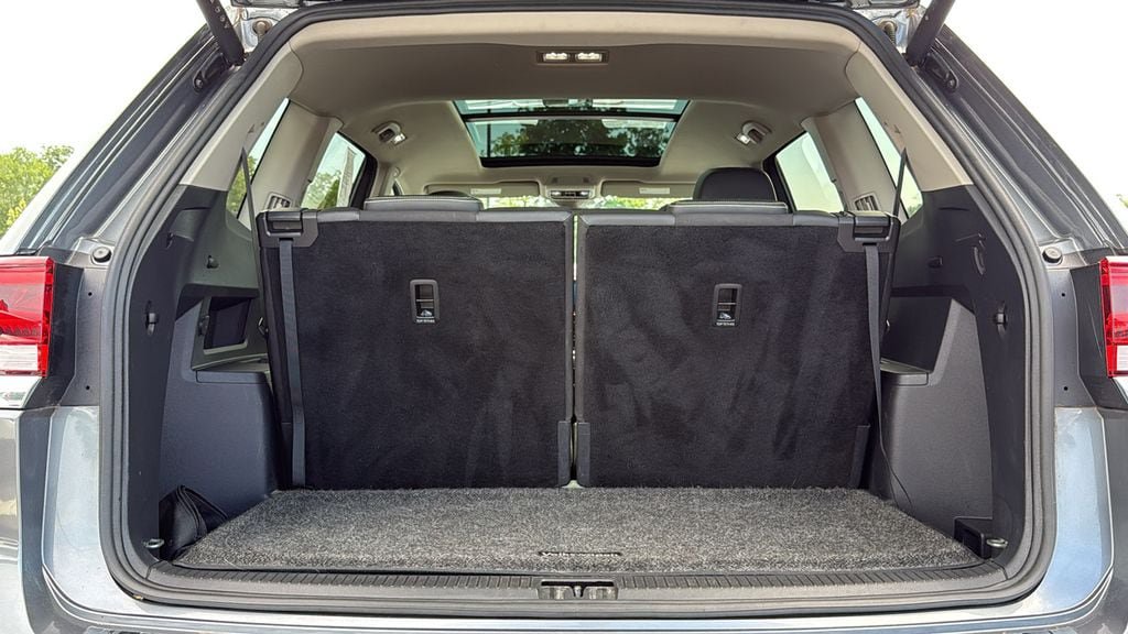 Used 2024 Volkswagen Atlas SE w/ Panoramic Sunroof Package AWD/4WD image 29