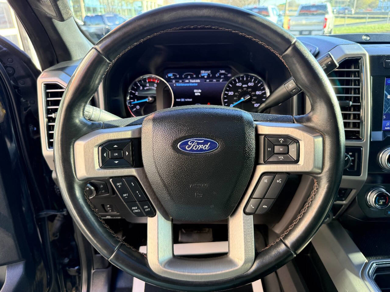 Used 2021 Ford F250 Platinum w/ FX4 Off-Road Package image 22