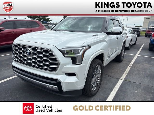 Used 2024 Toyota Sequoia Capstone AWD/4WD image 4