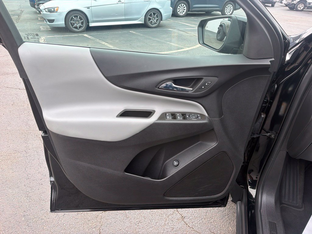 Used 2023 Chevrolet Equinox LT w/ Driver Convenience Package FWD image 24