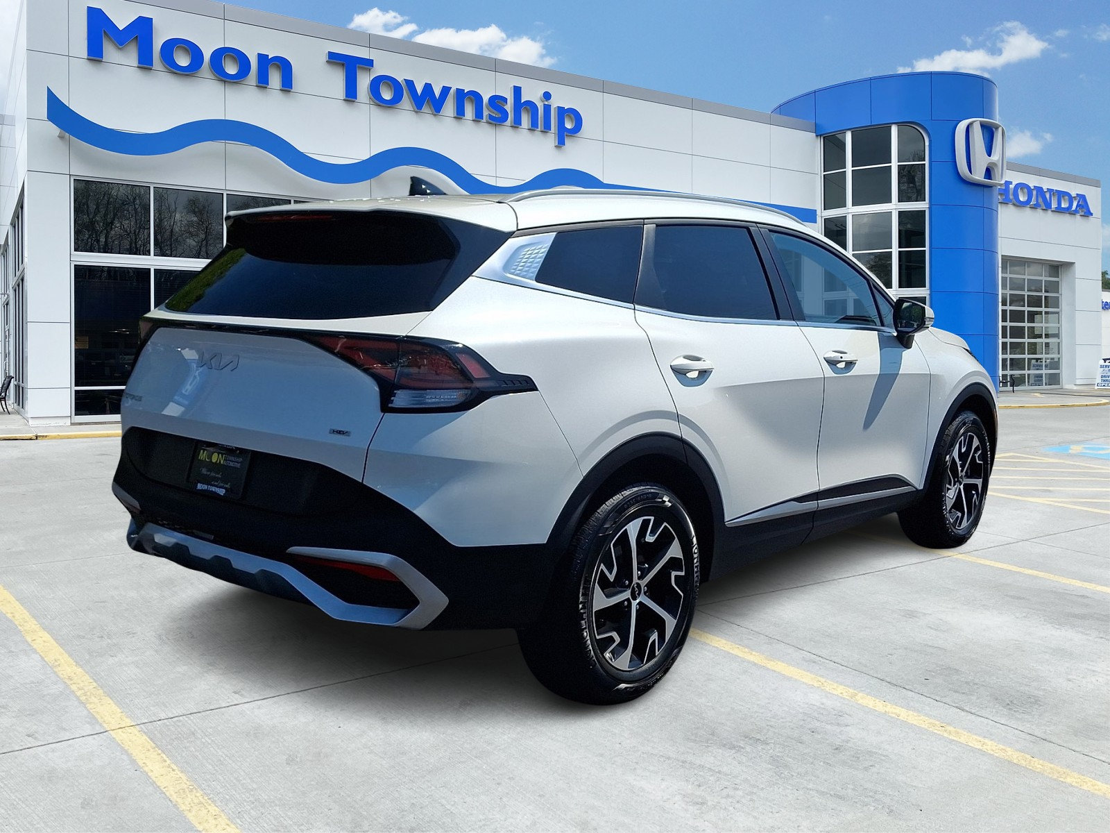 Used 2023 Kia Sportage EX AWD/4WD image 6