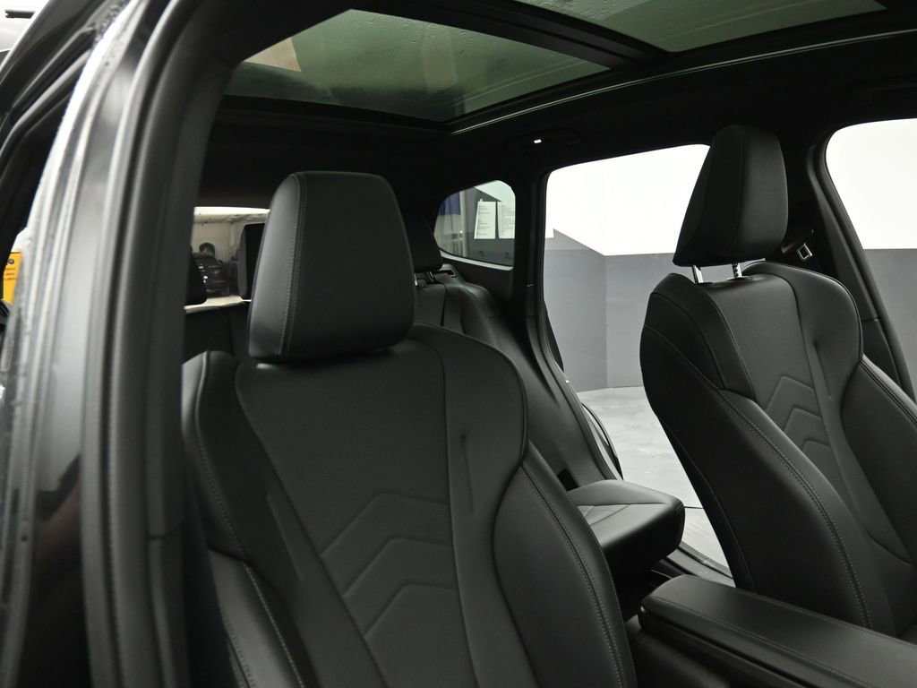 Used 2024 BMW X1 xDrive28i w/ M Sport Package image 31