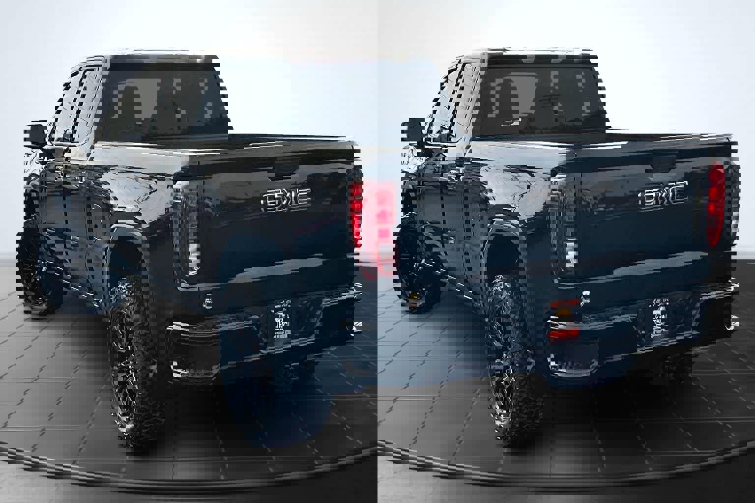 Used 2024 GMC Sierra 1500 Elevation image 4