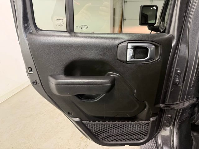 Used 2022 Jeep Wrangler Unlimited Sport AWD/4WD image 22