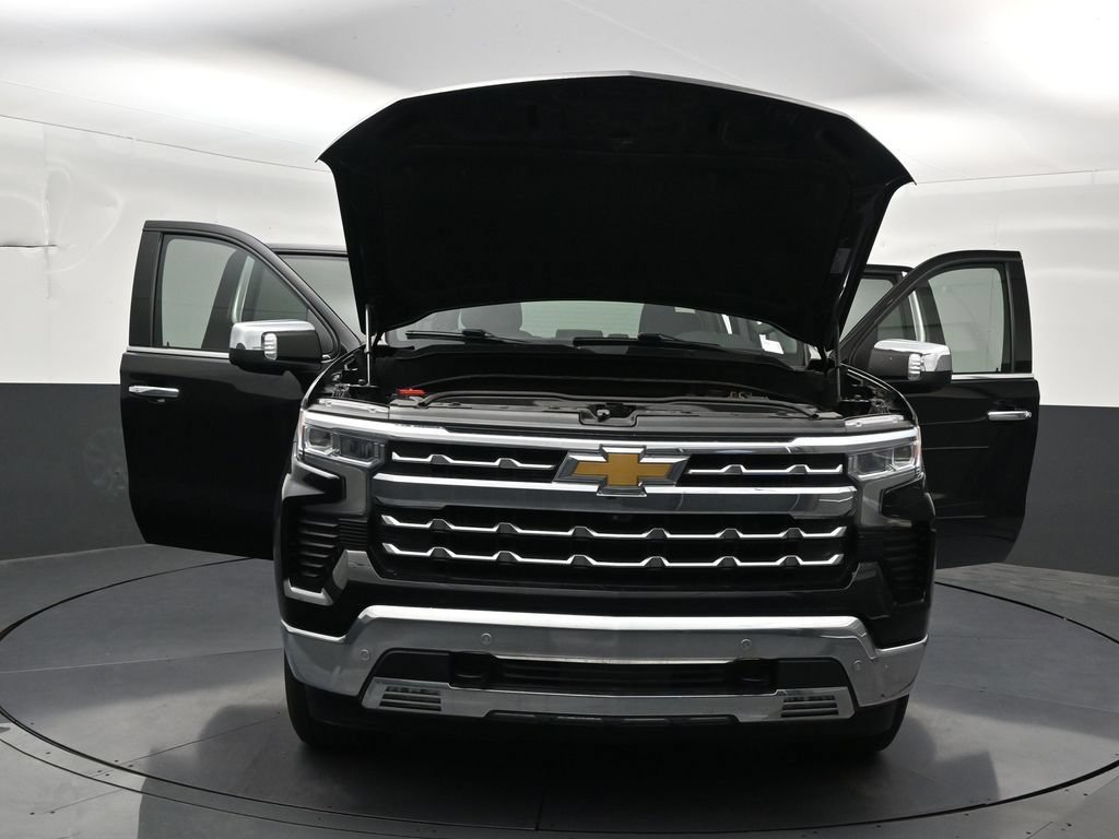 Used 2022 Chevrolet Silverado 1500 LTZ RWD image 37