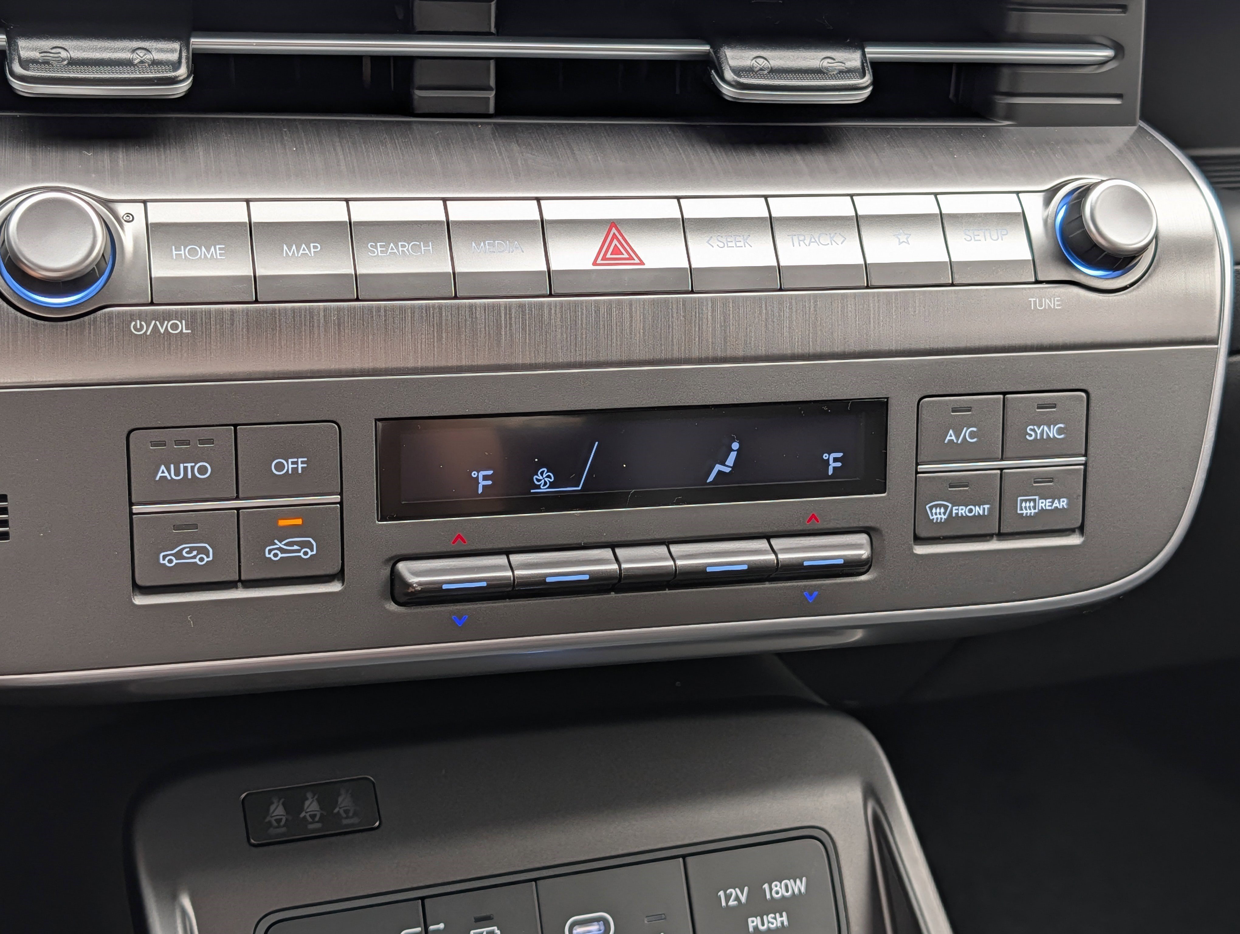 New 2026 Hyundai Kona SEL Premium AWD/4WD image 11