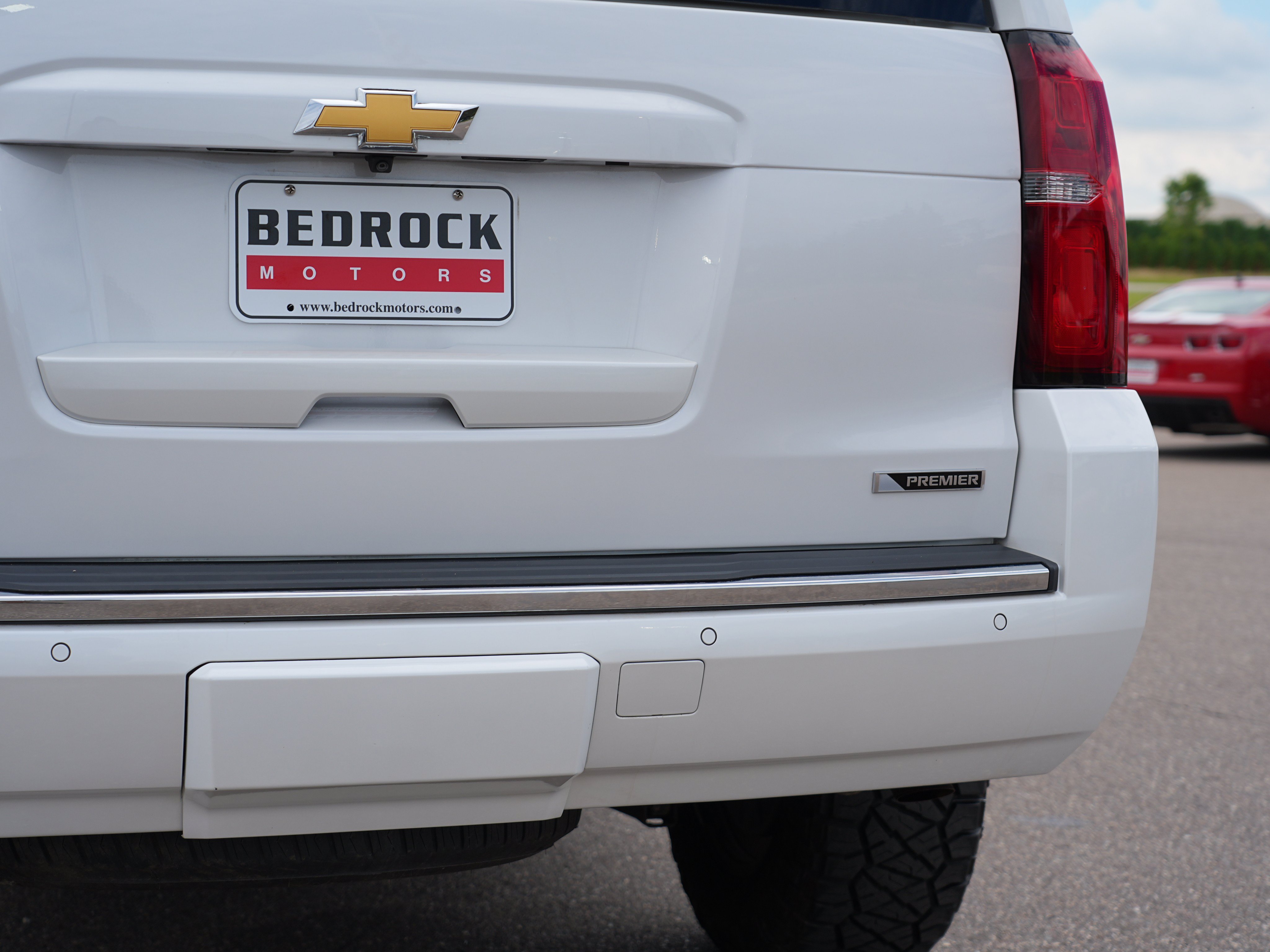 Used 2018 Chevrolet Tahoe Premier AWD/4WD image 10
